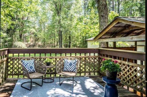 15 Carriage Cir, Stockbridge GA 30281-1335 exterior