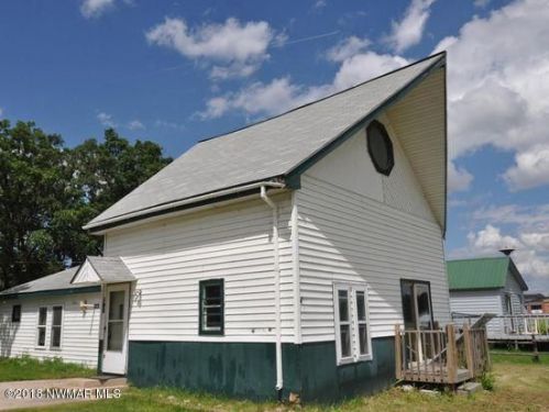 109 Lokken Ave, Badger, MN 56714-4145