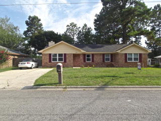 290 Whitetail Cir, Hinesville, GA 31313-5223