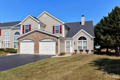 6820 Chesapeake Ct, Gurnee, IL 60031-4016