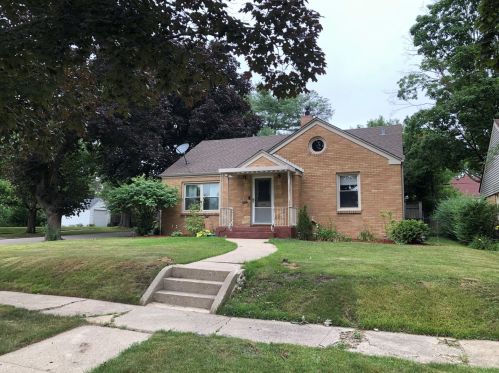 3404 Minnesota Dr, Rockford, IL 61108-5928
