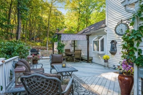 29 Phyllis Pl, Dover NJ  07869-4609 exterior