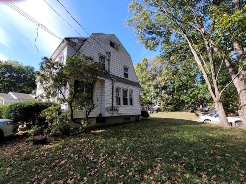 60 Sunset Rd, Cheshire, CT 06410-3423