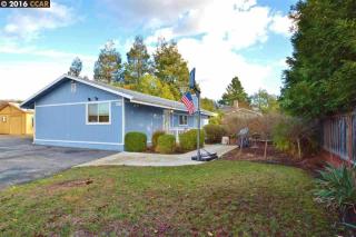 5279 Concord Blvd, Concord CA  94521-2329 exterior