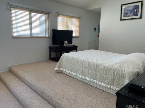 3 Deer Spg, Irvine CA  92604-3011 exterior