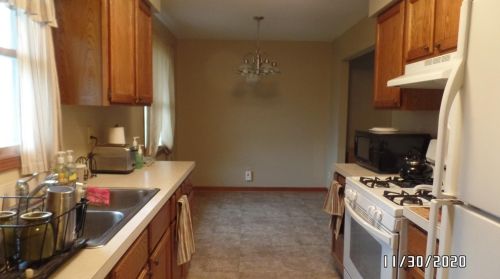 3470 69th Ave, Gary, IN 46410-3955