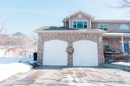 1080 Grandview Dr, Providence, UT 84332-9405
