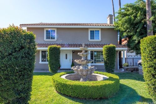 501 West St, Anaheim CA  92801-5951 exterior