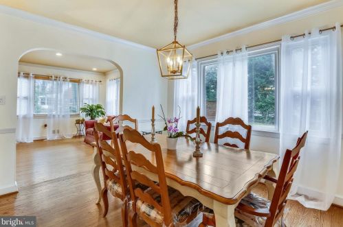 8917 Walden Rd, Silver Spring MD 20901-3530 exterior