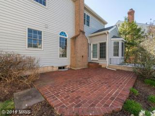 3714 Broadrun Dr, Fairfax, VA 22033-2165