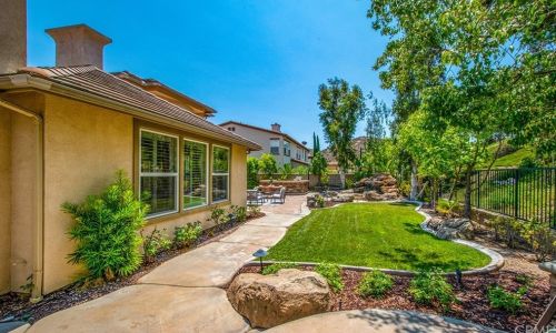 8208 Bailey Way, Anaheim CA  92808-2532 exterior