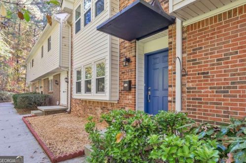 7216 Carlisle Ct, Atlanta, GA 30328-1932