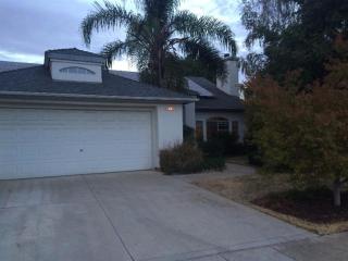 315 Birch Ave, Clovis, CA 93611-0208