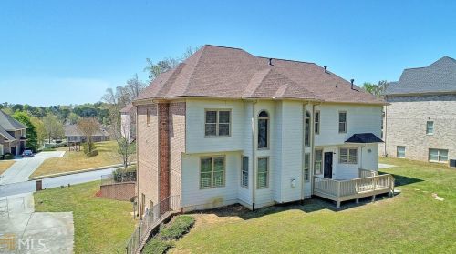 5135 Halcyon Dr, Atlanta GA  30349-1596 exterior