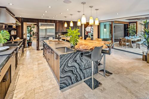 3824 Diamond Head Cir, Honolulu HI  96815-4440 exterior