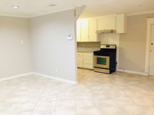 8780 Mallorie Way, Riverside, CA 92503-2140