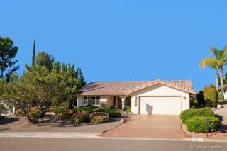 28124 Par View Ct, Escondido, CA 92026-6951