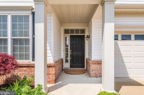 13190 Triple Crown Loop, Gainesville, VA 20155-6665