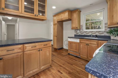 3919 Isbell St, Silver Spring MD 20906-4220 exterior