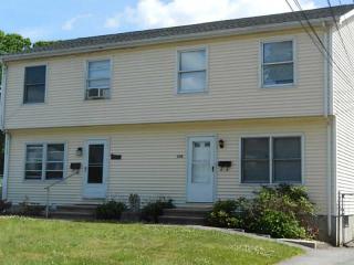 50 Fairview Ave, Westerly, RI 02891-2751