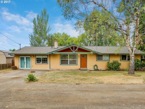 337 Polk St, Carlton, OR 97111-9629