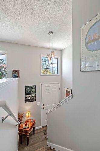 4924 Grenwich Ave, Saint Paul MN  55128-2059 exterior