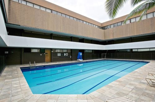 1088 Bishop St, Honolulu HI  96813-3113 exterior