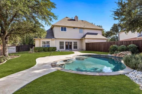 6043 Fieldstone Dr, Dallas TX  75252-2694 exterior