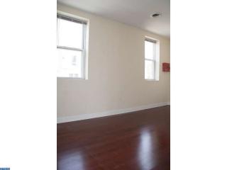 917 Front St, Philadelphia PA  19147-0043 exterior