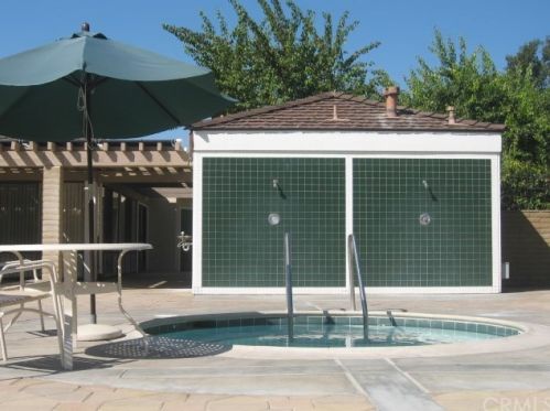 17251 Chestnut, Irvine CA  92612-2316 exterior