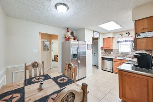 533 Mockingbird Dr, Midlothian TX  76063-1533 exterior