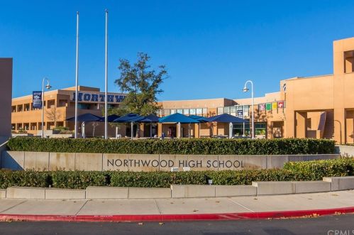 8 Dorchester, Irvine CA  92620-2614 exterior