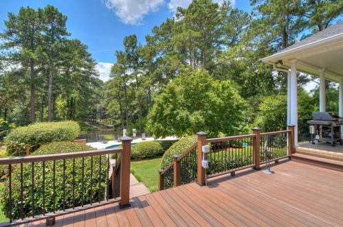 1422 Ashwood Dr, Evans GA  30809-5006 exterior
