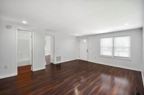 847 Hargis St, Atlanta GA  30315-8606 exterior