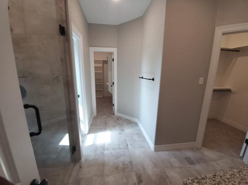 233 Shannon St, Angleton TX 77515 exterior