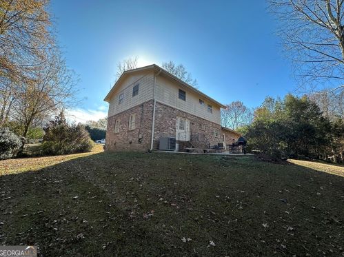 3811 Abby Ct, Atlanta GA  30329 exterior