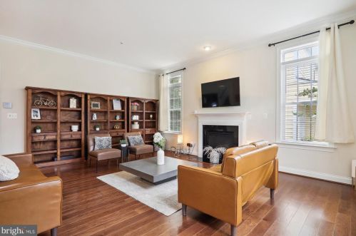 13509 Moonlight Trail Dr, Silver Spring MD 20906-6700 exterior