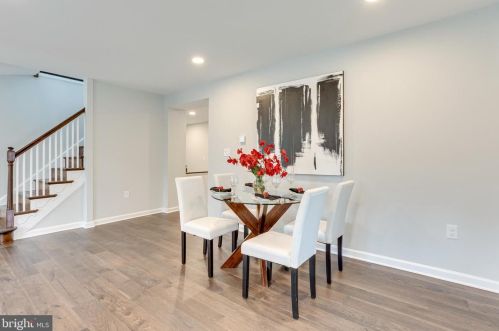 114 Williamsburg Dr, Silver Spring MD 20901-2728 exterior