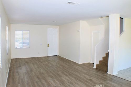 3272 Blossom Dr, Perris, CA 92571-7505