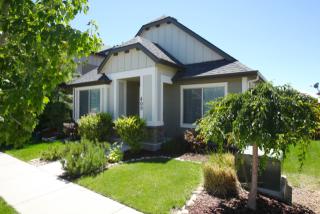 409 Peck St, Meridian ID  83646-5918 exterior
