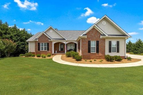 321 Sterling Meadows Dr, Demorest, GA 30535-5198