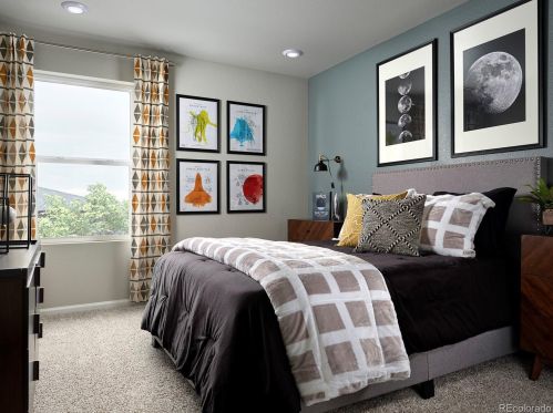 772 Rome St, Aurora CO 80019-3144 exterior