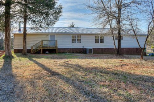 128 Serpentine Dr, Plum Branch SC  29845-2200 exterior