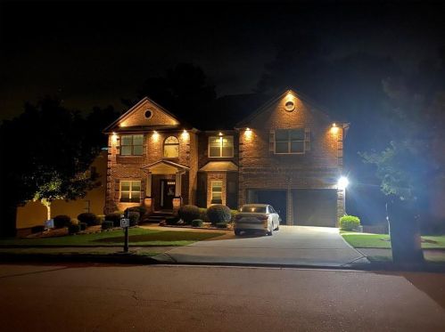 105 Waters Edge Ln, Porterdale, GA 30014-5038