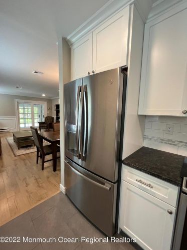 20 Hanover Ct, Tinton Falls NJ 07701-5421 exterior