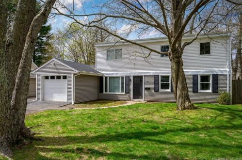 40 Assisi Way, Norwalk CT  06851-3216 exterior