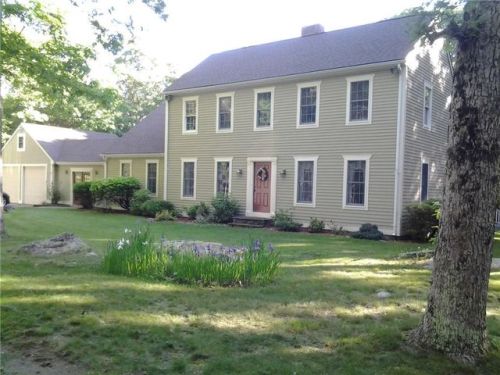 49 Bates Trl, West Greenwich, RI 02817-2513