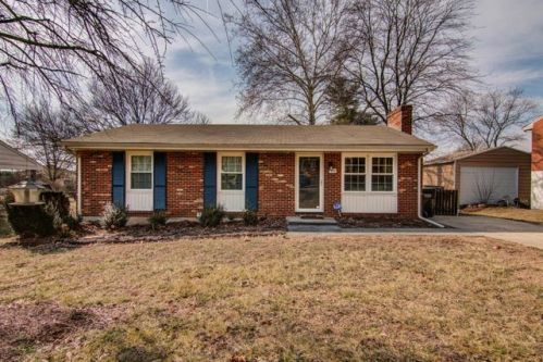 512 Crofton Dr, Vinton, VA 24179-2328