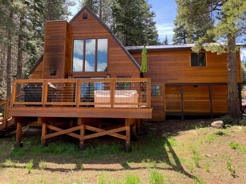 11436 Rhineland Ave, Truckee CA  96161-7067 exterior