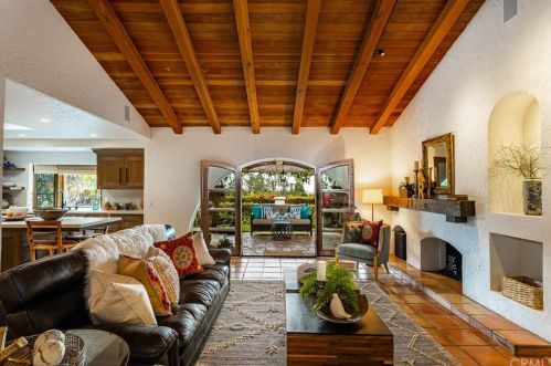 1451 Foothill Blvd, Santa Ana CA 92705-2511 exterior